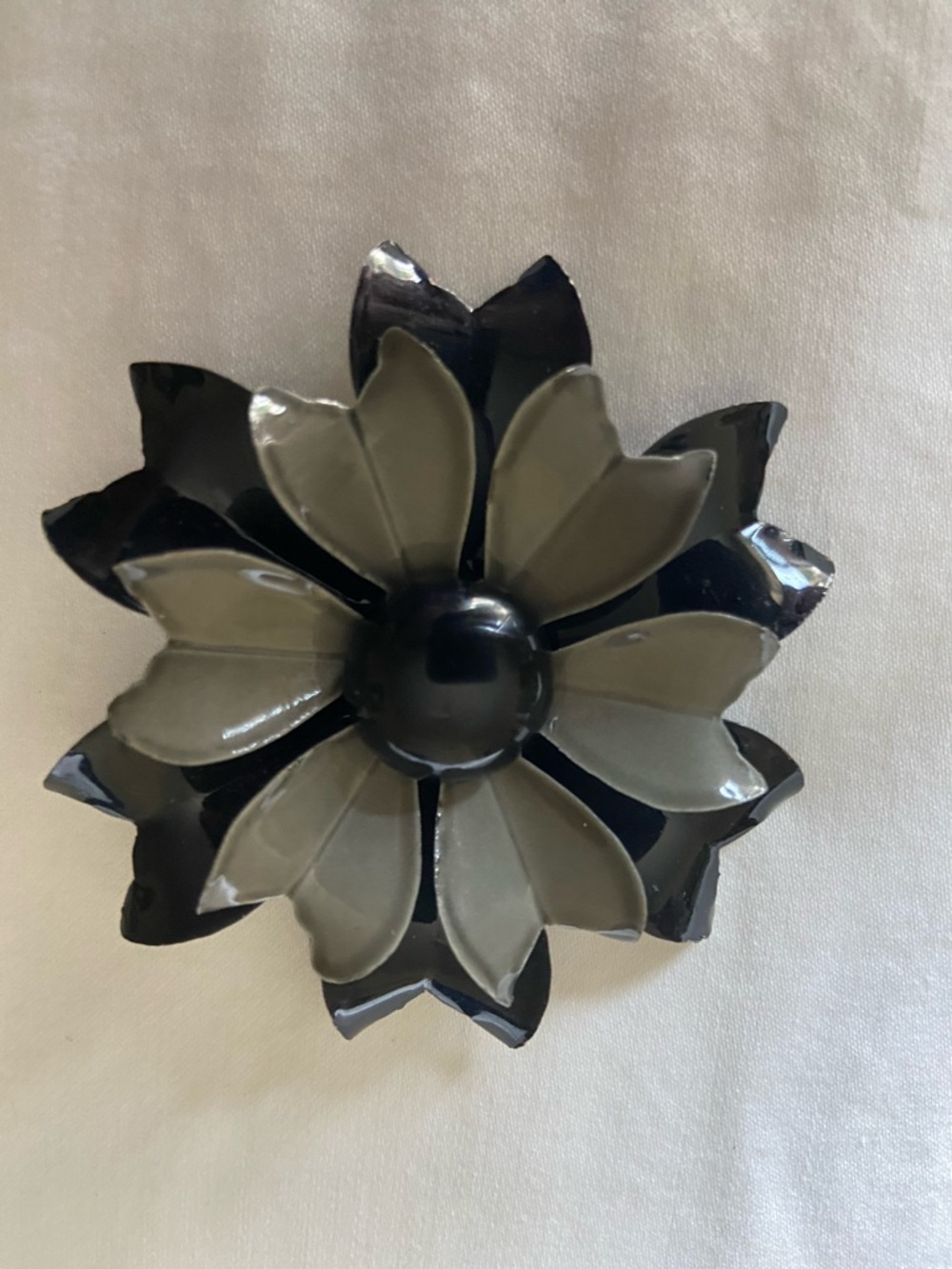 Black and Gray Flower Brooch Pin